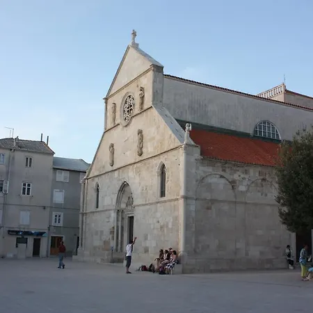 Jasenka * Pag Town